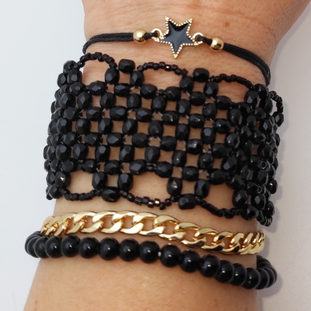 Vintage Black Seed Bead Bracelet Jewelry